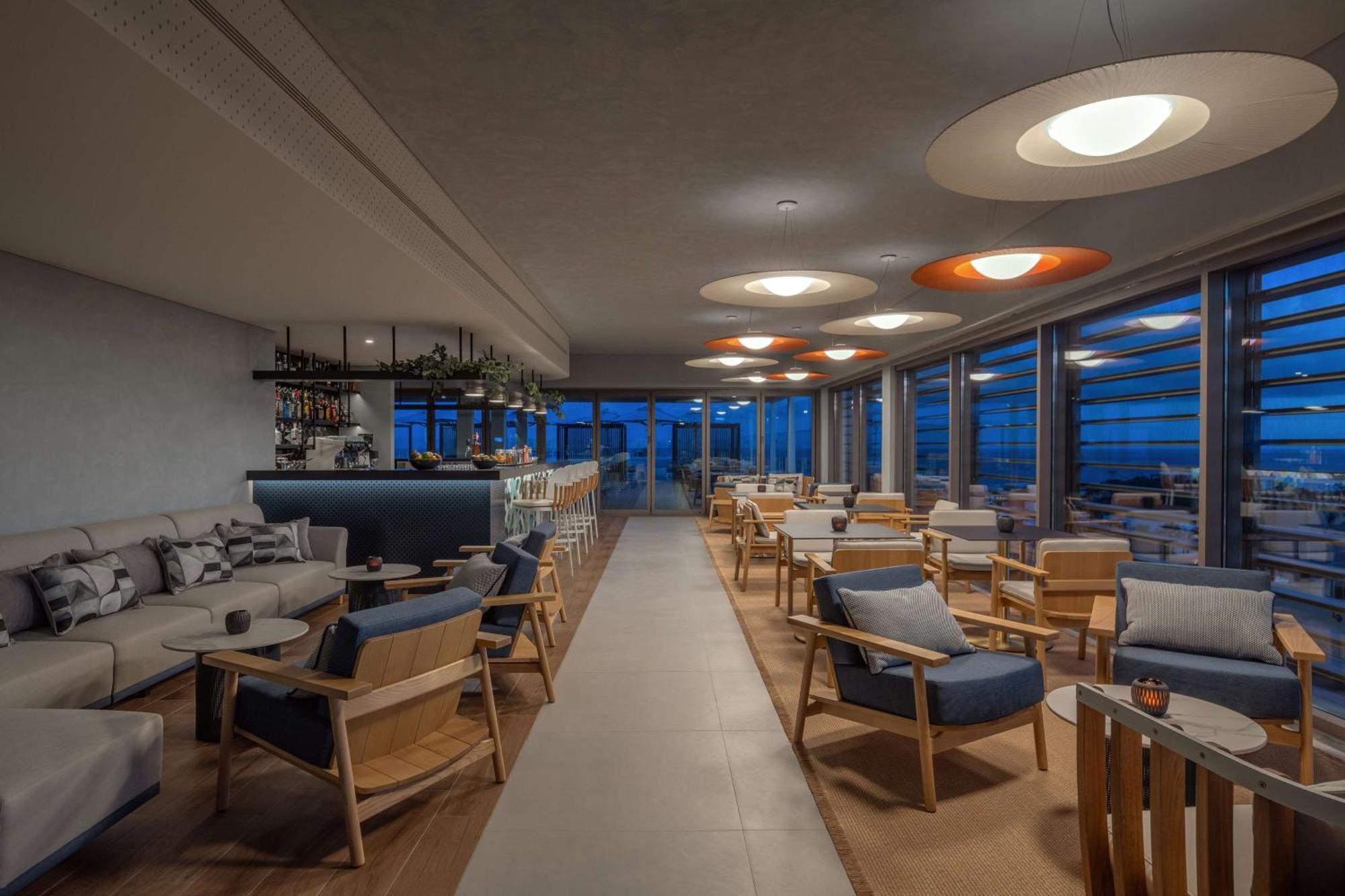 Doubletree By Hilton Lagoa Azores Hotel 5*